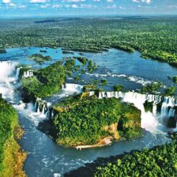 Cascate dell'Iguazù, confine tra Brasile, Argentina e Paraguay